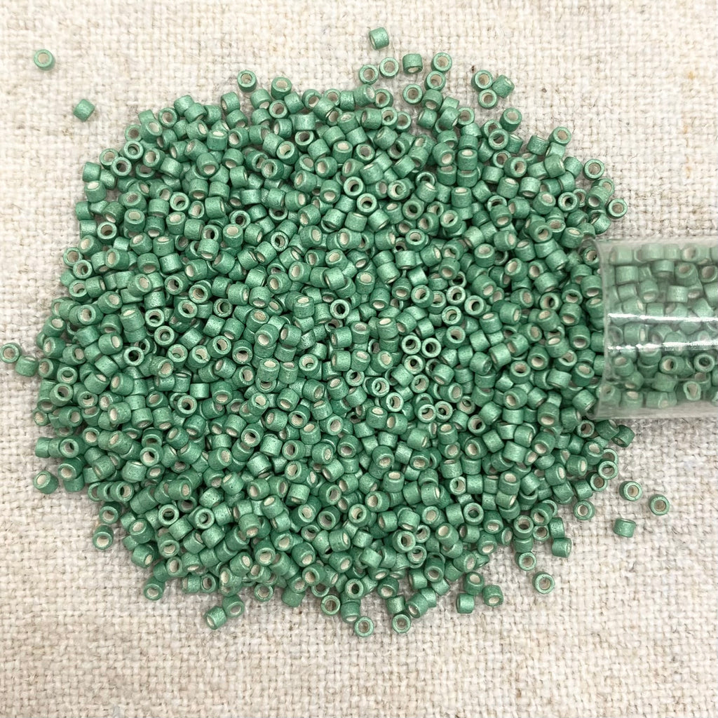 Delica 11/0 DB1171 Galvanized Matte Dark Mint