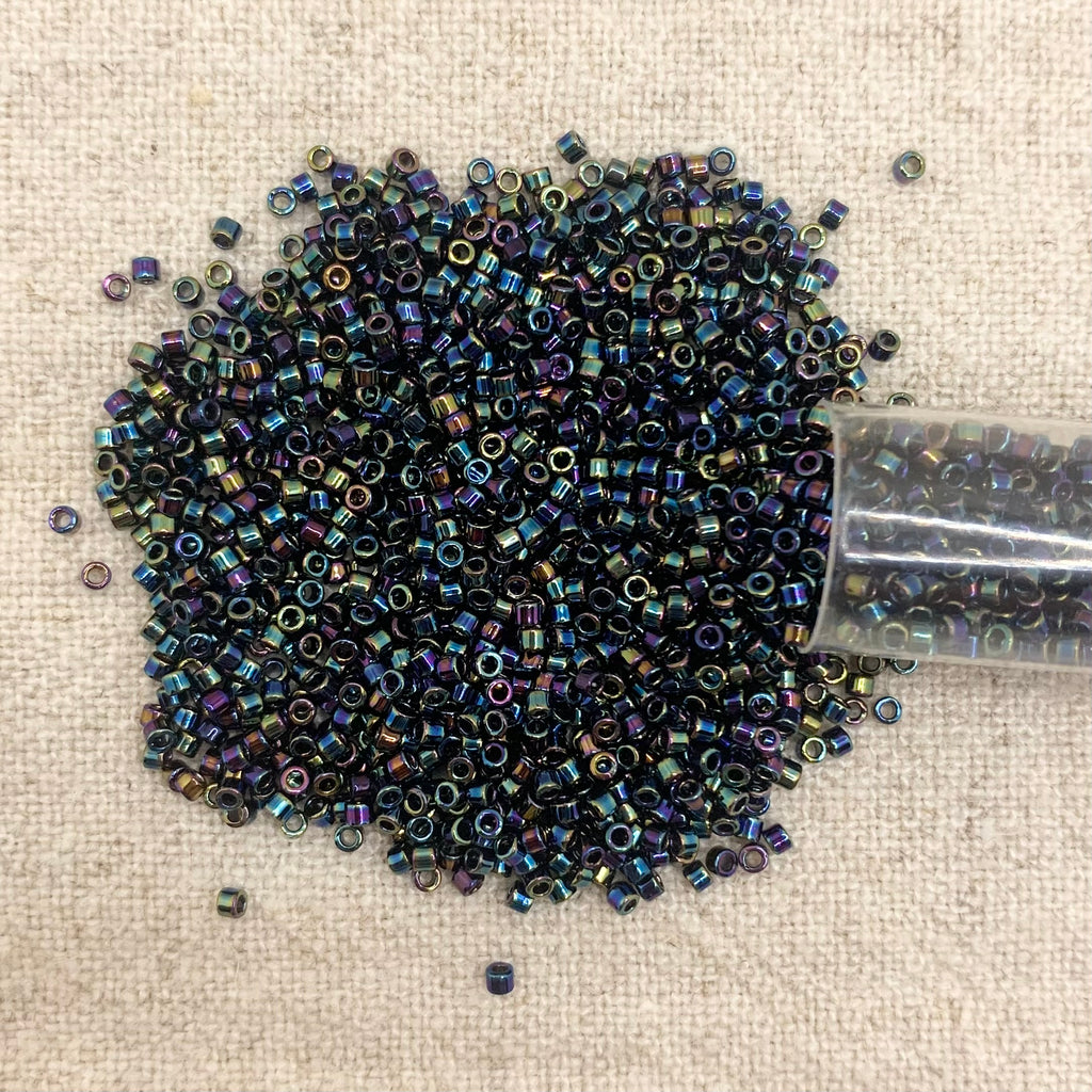 Delica 11/0 DB005 Medium Blue Iris