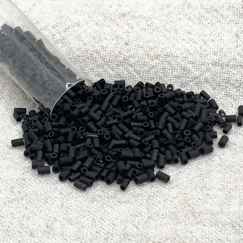 TOHO Bugle #1 3mm - Matte Jet