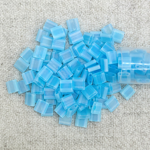 Tila Bead - Matte Transparent Lt Blue AB