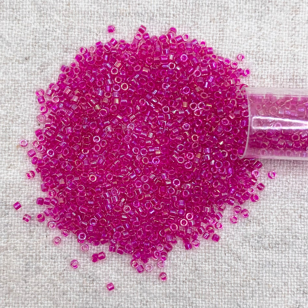 Delica 11/0 DB1743 Hot Pink Lined Crystal AB
