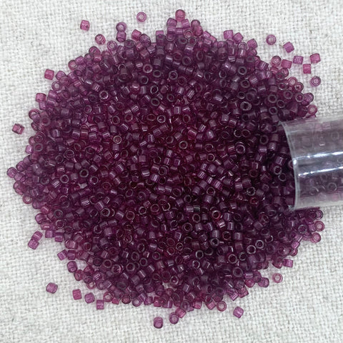 Delica 11/0 DB1312 Dyed Transp Wine