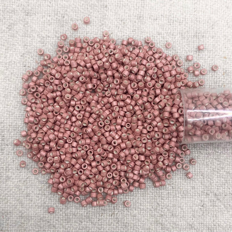 Delica 11/0 DB1166 Galvanized Matte Pink Blush