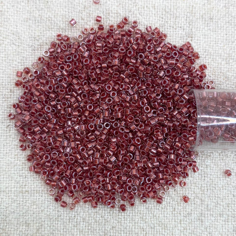 Delica 11/0 DB924 Sparkling Cranberry Lined Crystal