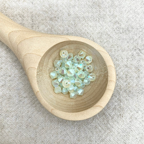 Preciosa 4mm - Chrysolite AB2X