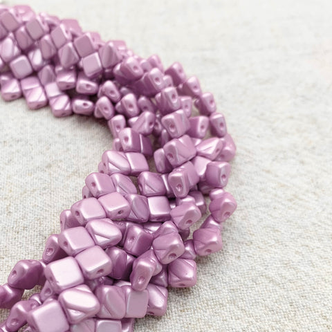 Silky Bead - Pastel Light Rose