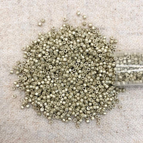 Delica 11/0 DB1181 Galvanized SF Aloe