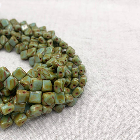 Silky Bead - Turquoise Picasso