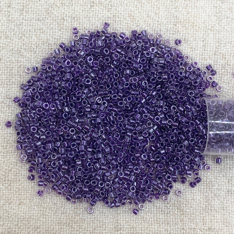 Delica 11/0 DB923 Sparkling Violet Lined Crystal