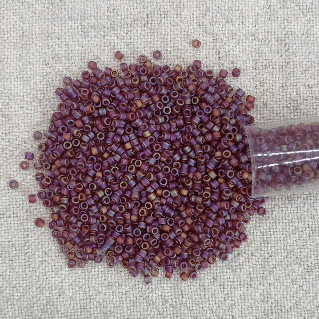 Delica 11/0 DB 867 Matte Transp Dk Cranberry AB