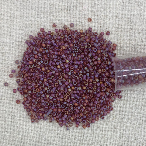 Delica 11/0 DB 867 Matte Transp Dk Cranberry AB