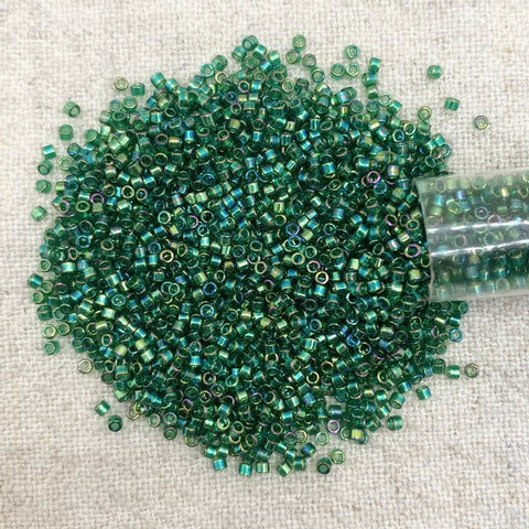 Delica 11/0 DB175 Transp Emerald AB