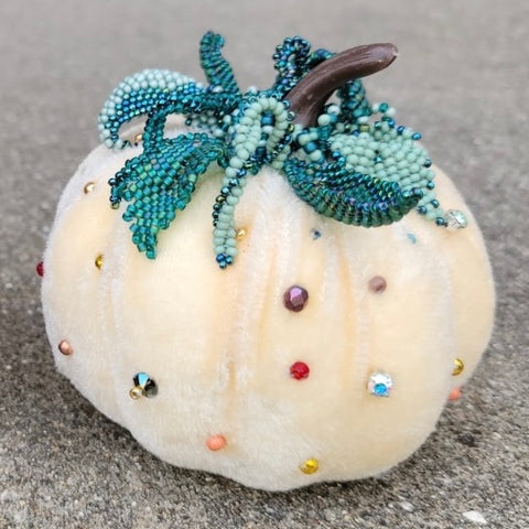 Embellished Pumpkins with Tracey Levandoski | Sat. Aug 29 | Class Sign Up