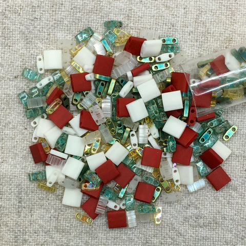 Tila Bead Christmas Sweater Mix